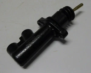 BRAKE MASTER CYLINDER -EARLY. COMPATIBLE WITH: MASSEY FERGUSON: 300 SERIES - Picture 1 of 4
