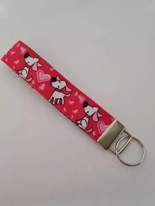 Bright pink dog print key fob wristlet - Picture 1 of 1