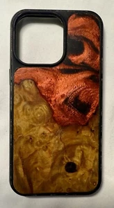Carved Cell Phone Case for iPhone 13 Pro - Photo 1 sur 2