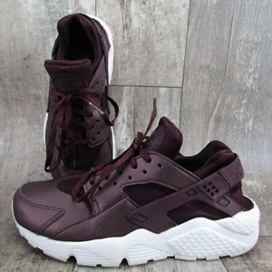 NIKE Air Huarache Run Premium TXT Metallic Shoes AA0523-202 Women's Size 8 Red - Picture 1 of 11