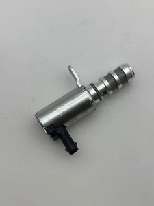 Peugeot/Citroen Oil Pump Solenoid Valve | 9675081780 - Picture 1 of 5