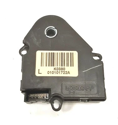 OEM 15-73666 RR Auxiliary Heat Blend Door Actuator Escalade Tahoe Yukon Acadia  - Image 1 of 3
