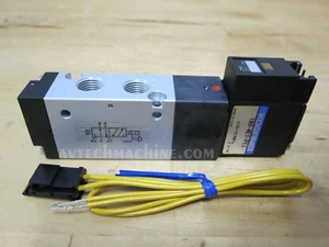 Koganei Pneumatic Solenoid Valve 180-4E1-PLL-AC100 - Picture 1 of 2