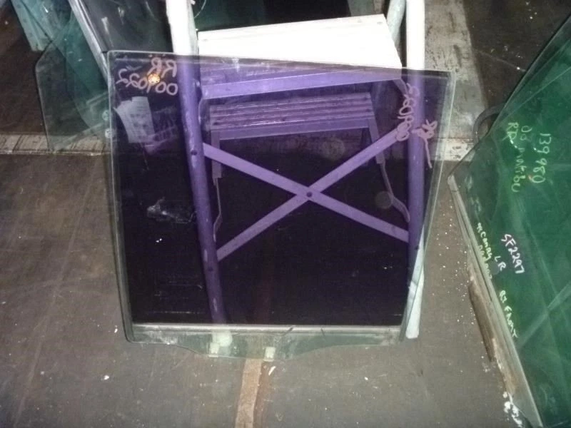 Passenger Rear Door Glass Moveable Fits 92-97 MONTERO 410151 - Image 1 of 1