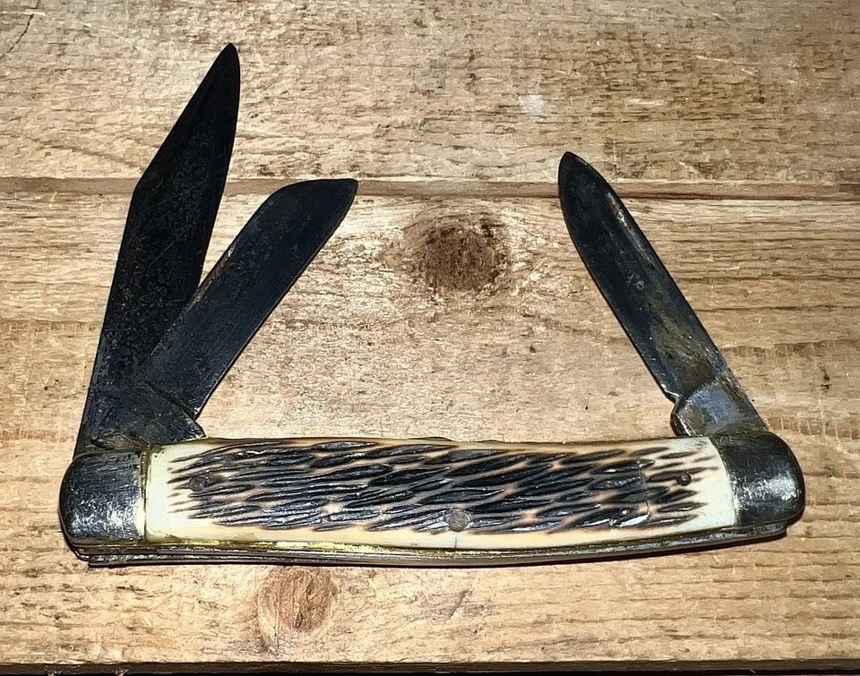 "Navaja de Bolsillo Colonial Vintage Diamond Edge 3 Hojas EE. UU. Apretada Buen Presión 4"" OAL" Foto 1 de 4