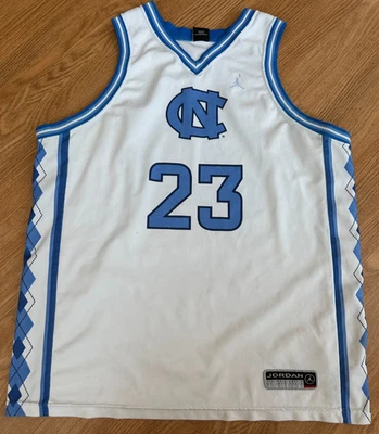 Camiseta deportiva Michael Jordan #23 UNC North Carolina Tar Heels para hombre XL Home - LEER Foto 1 de 4