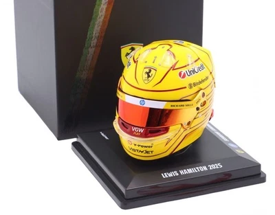 Looksmart LSHEL008 Ferrari Fiorano Test 2025 Helm - Lewis Hamilton Maßstab 1:5 - Bild 1 von 4