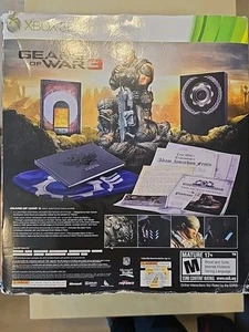 Gears of War 3 Epic Edition Xbox 360 Game Statue Art Book Box Cog COMPLETE - Picture 1 of 13