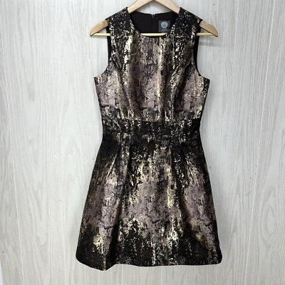 Mini Vestido Vince Camuto Plisado Metálico Para Mujer 6 Bolsillos Jacquard Marrón Dorado Foto 1 de 4