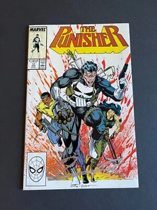 Punisher War #17 - Signed by Whilce Portacio (Marvel, 1989) NM - Picture 1 of 3