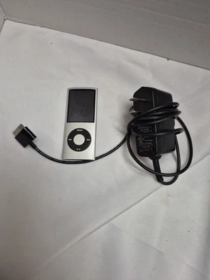 iPod Nano 4th Gen 8gb Silver - Image 1 of 3