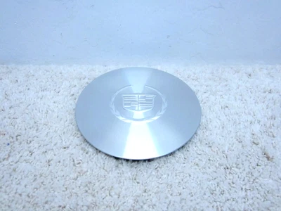 Cadillac Escalade EST/EXT 2002-2006 tapa central de rueda de 17" 9593887 #2B-5 Foto 1 de 2