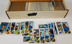 750 + carte da baseball Fleer, Upper Deck, Topps, anni 80 e 90 - Foto 1 di 2