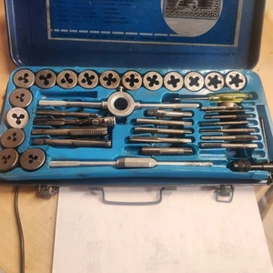 40 Piece Tap and Die Set NC&NF, NPT Fine Carbon Steel Metric Not Complete Taiwan - Picture 1 of 9