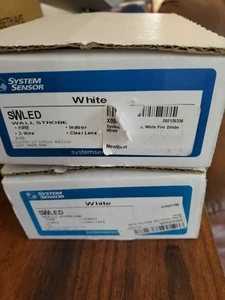 (2) System Sensor SWLED Wall Strobe White Finish 2 Wire Indoor Clear Lens - Picture 1 of 5