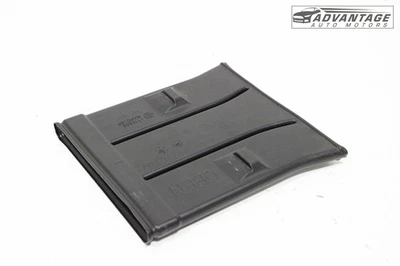 Mercedes CLA250 C117 2016-2019 sedán espacio trasero izquierdo salida de aire conducto OEM Foto 1 de 4