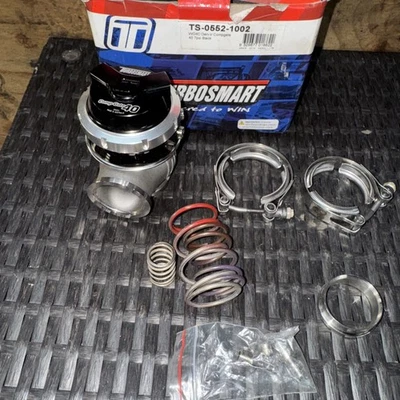 Turbosmart TS-0552-1002 WG40 Gen V Compgate 40mm 7 PSI Black External Wastegate - Image 1 of 3