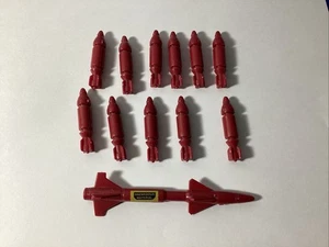 Vintage GI Joe Cobra Condor Long 1x Missile & 11x Short Bomb Parts Lot 1989 - Bild 1 von 1