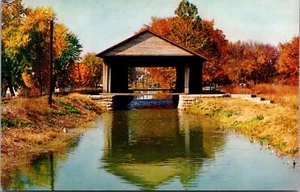 Postcard Metamora Indiana The Aqueduct  Covered Bridge White Water Canal UNP - Picture 1 of 2