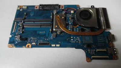 Placa madre para computadora portátil Toshiba FMX3SY2 A4169A de fabricante de equipos originales con Core i5-6300U 2,40 GHz Foto 1 de 4