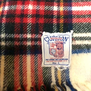 Vintage CURVON Jewel NO. 1 BLANKET 100% Wool Plaid Fringe 42” X 36”Stadium  Lap - Picture 1 of 4