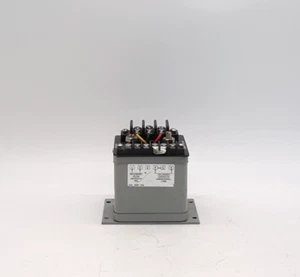 Cutler-Hammer D60LA Current Sensitive Relay - Picture 1 of 4