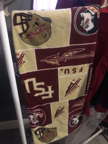 FSU Florida State University Blanket 82x 52 Plush Twin Throw Blanket Double Side Cover