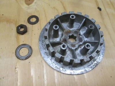 YAMAHA 1976 YZ100 DT125 / 1976 - 1977 TY175 / DT100 EMBRAGUE BOSS 525-16371-02-00 Foto 1 de 4