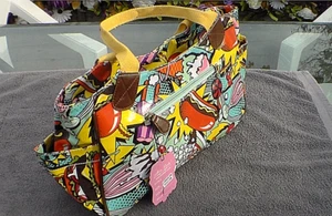 Large Shopper/Travel Handbag Fashion - Picture 1 of 5