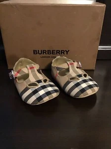 Baby Girl Burberry Shoes Size 6-7 Months Baby Shoes - Picture 1 of 4