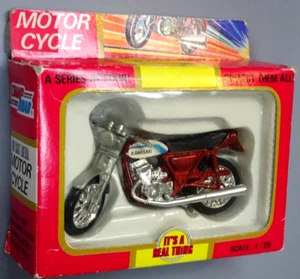 Vintage 1976 Champ Of the Road Kmart 1/26 Scale Kawasaki Mach 760 Diecast w/Box - Picture 1 of 3