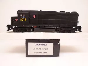 Bachmann Ho 82015, GP-30 Locomotive, PRR 2218 - Picture 1 of 4