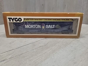 Tyco HO Train Hopper Car Advertising Morton Salt ACFX 62004 in Box - Picture 1 of 6
