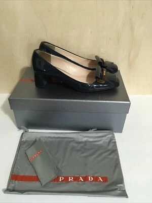 Prada Kiltie Tacones Patente Cuero Vernice Azul Real Talla 36/6 Foto 1 de 4