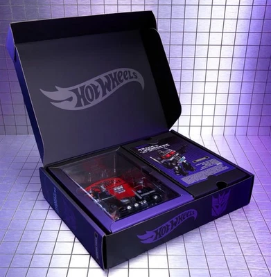 Hot Wheels Creations Exclusive - Transformers Nemesis Prime - Ready To Ship🔥 - Image 1 of 4