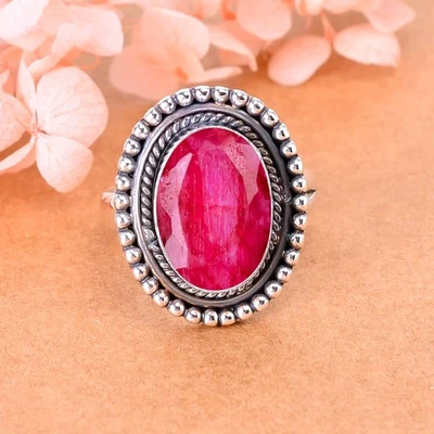 Anillo atractivo de diseñador de plata esterlina 925 sólida con piedras preciosas de rubí simulado V2984 Foto 1 de 4