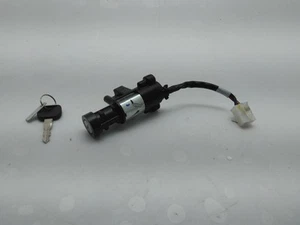 HONDA CBF125 Ignition Barrel & Key 2009-2022 - Picture 1 of 2