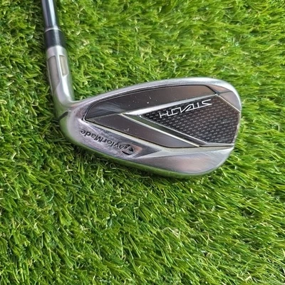 Taylormade Stealth Gap Wedge "A" Recoil Dart 65 F3 Regular Flex Graphite Shaft - Image 1 of 4