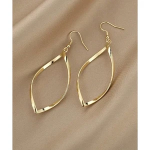 Gold Hollow Twist Drop Earrings Dangle Swirl Pendant Long Elegant Simple Fashion - Picture 1 of 4