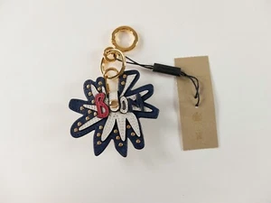 BURBERRY Boom portachiavi in pelle borchiata blu e bianca charm con lucchetto nuovo con etichette - Foto 1 di 7