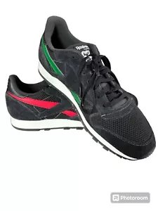 Reebok Sneaker: REEBOK CL LEATHER / HUMAN RIGHTS / US-Größe 15 / UK 14 GY0707 - Bild 1 von 12