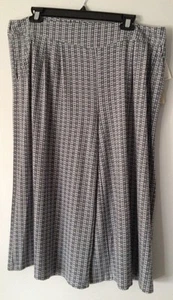 Khakis & Company Blue & White Wide Leg Short Pants S Large Dressy Comfy NWT$49 - Picture 1 of 10