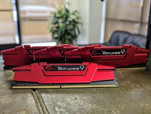 G.Skill RipJaws V 32GB (4X8GB) DDR4 2666MHz Gaming Memory RAM AMD Intel - Picture 1 of 2