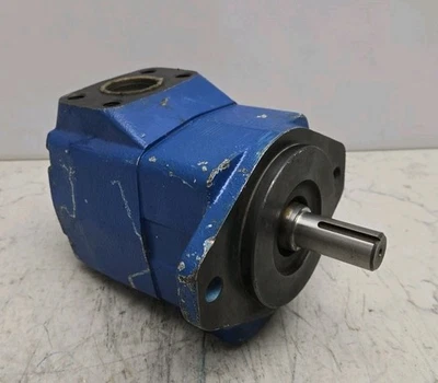 Rexroth R901061921 Fixed Vane Pump PVQ2-1X/045RA15UVB New See Pictures - Image 1 of 4