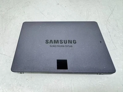 Samsung 870 QVO 2TB SATA SSD MZ-77Q2T0 - Image 1 of 3