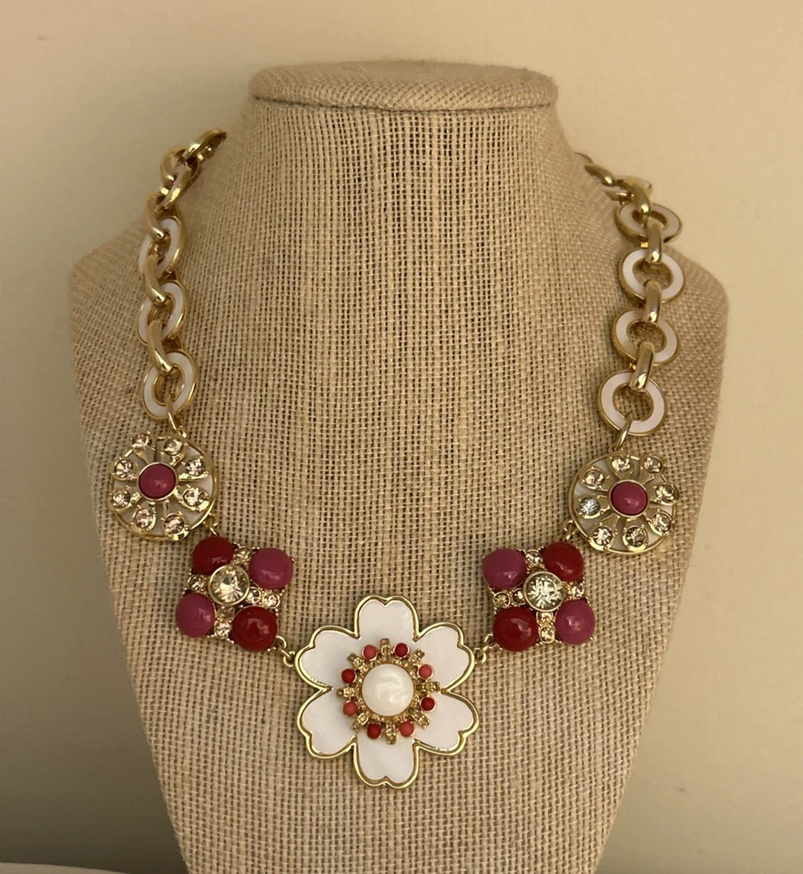 Colar Talbots edição limitada lindas flores ouro rosa branco esmalte flores - Imagem 1 de 4