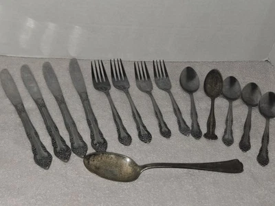 Rogers Silverwear Lot 14 Pieces (PLEASE READ DESCRIPTION) - Image 1 of 4
