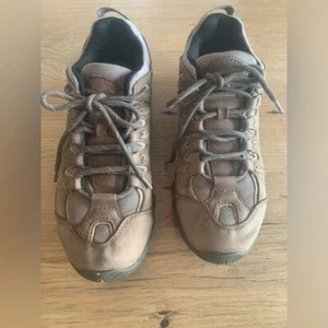 Vasque Brown Low Top Hiking Boots Women's. 9 1/2 Preloved - Picture 1 of 11