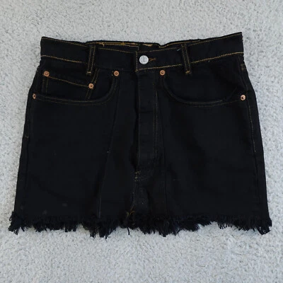 Falda vaquera vintage Levis para mujer 30 negra deshilachada dobladillo crudo mini reciclada rediseñada Foto 1 de 4