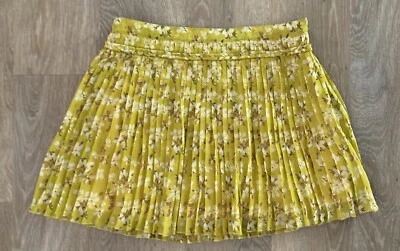 (NUEVO CON ETIQUETAS) Falda plisada y forrada floral mostaza clara para damas American Eagle talla 2 Foto 1 de 4